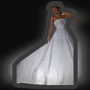 BEAUTIFUL White Strapless Wedding Dress